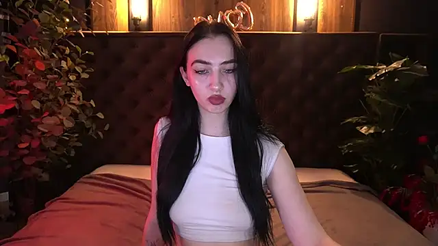 WildKittenX_ 라이브 XXX 채팅