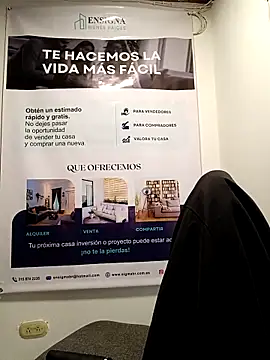 Valentina--1 Chat XXX in diretta