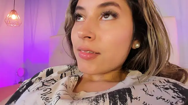 Alessia_blaze's Live XXX Chat