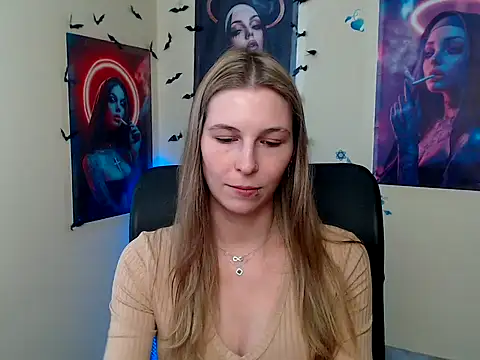 دردشة StrangerGi الجنسية المباشرة