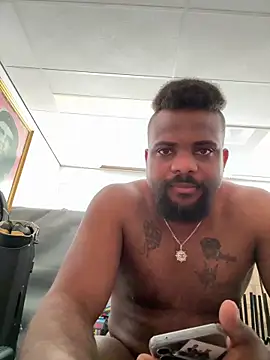 دردشة BigCatXLOfficial الجنسية المباشرة