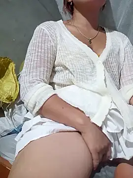 sena_baby élő XXX-chatje