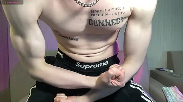 Travis_Gracile – webcam-show