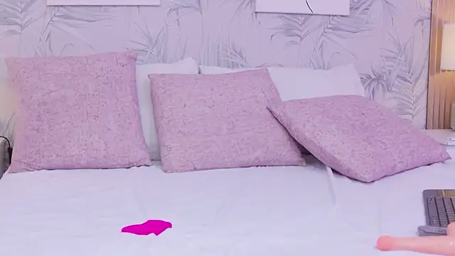 EmmaLeens' Live XXX Chat