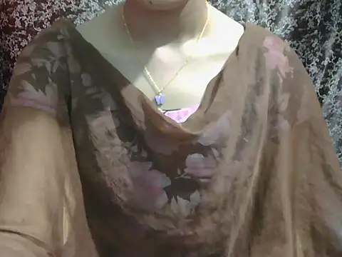 Živý XXX chat Adorable_Ayesha