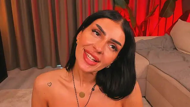 Онлайн чат XXX BrainyBelle