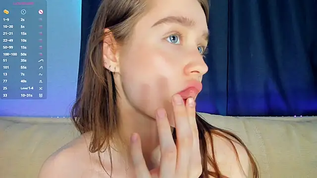 lovelyalivia Chat XXX in diretta