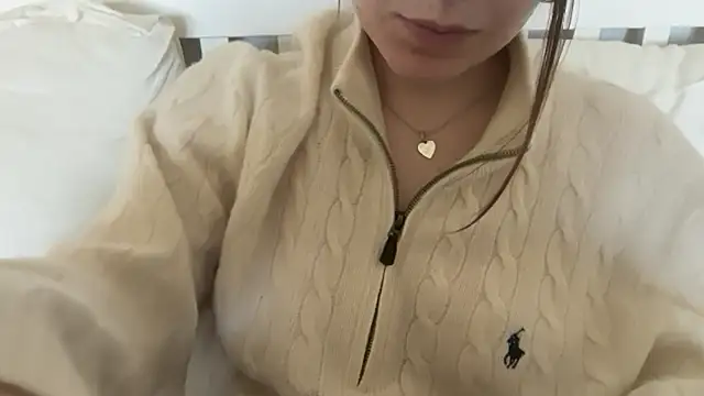 Czat XXX na żywo – Lucyschickt