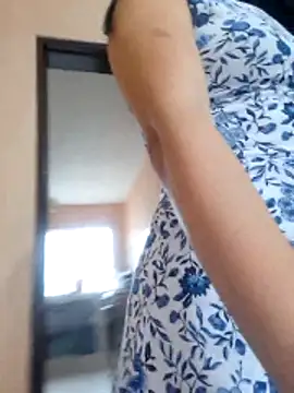 دردشة Ally-cutee الجنسية المباشرة