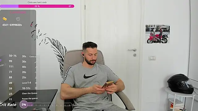 ZackFraser 即時 XXX 聊天