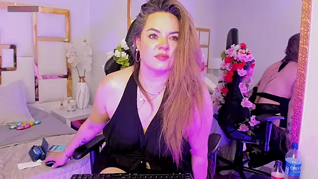 AvaMiia's Live XXX Chat