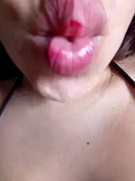 عرض كام lachiki_plus