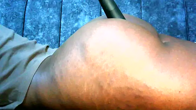 Keely 现场XXX聊天