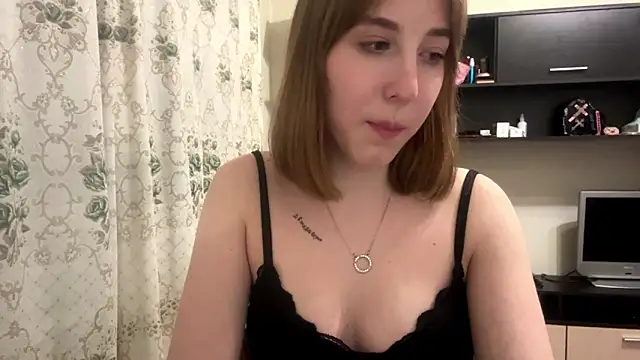 AquilineOrites Live XXX-chat