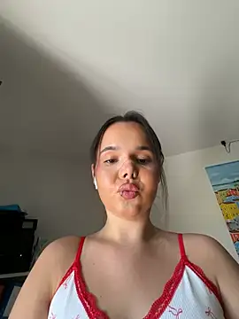 Chat XXX en directo de TheCinderella