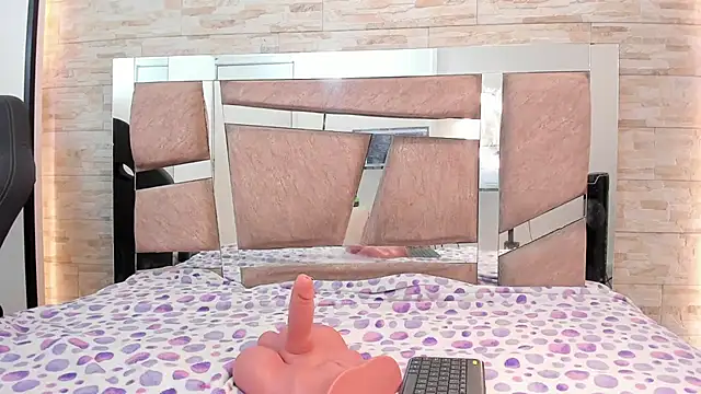 kendall_grace Obrolan Langsung XXX