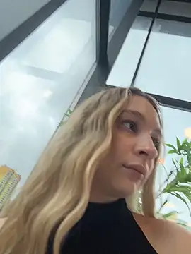 SashaCatt Pertunjukan Webcam