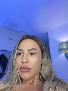 BarbieDoll13 라이브 XXX 채팅