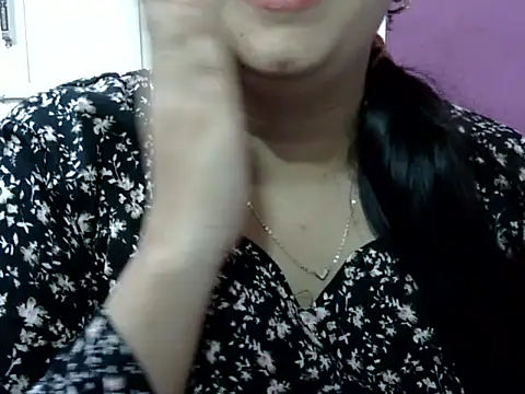 Cute_Aliyaa's Live XXX Chat