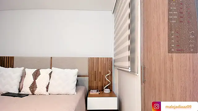 MalejaDiaz_ Obrolan Langsung XXX