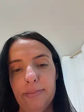 Chat +18 de Nicollebr ao vivo