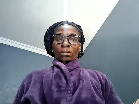 Chat XXX en directo de NaughtyCouga