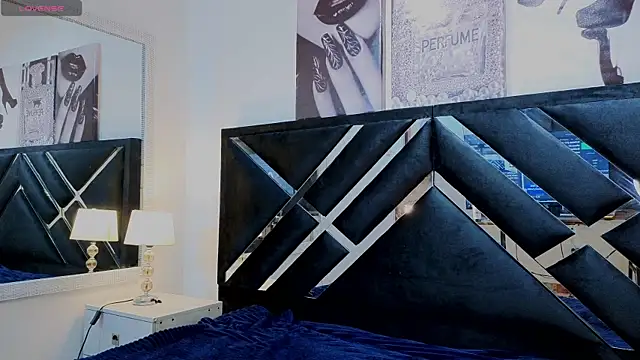 Pokazy przed kamerką – Un_Sluttyy