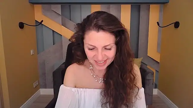 EllaLong 网络视讯表演