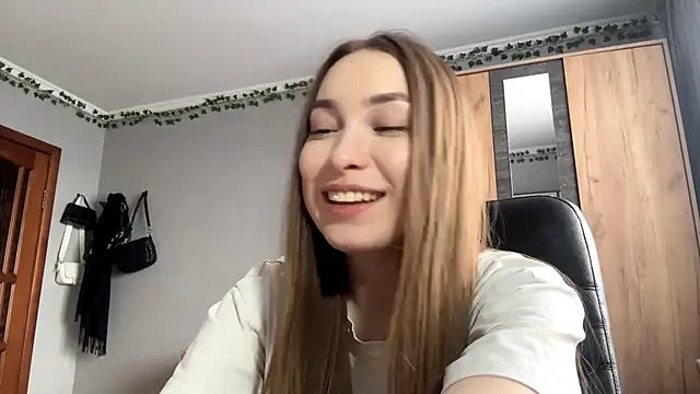 Milaissocute's Live XXX Chat