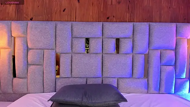 miia_reeves_ 现场XXX聊天