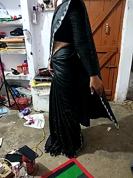 XPriti_x: онлайн-секс-чат