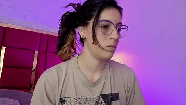 Chat XXX en directo de moon_winy