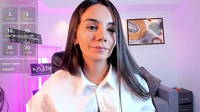 martina_mancini's Live XXX Chat