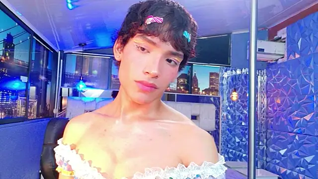 AlecciaNova Chat XXX in diretta