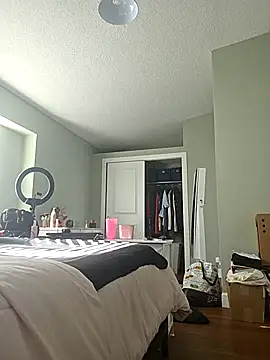 julimonroe's Webcam Show