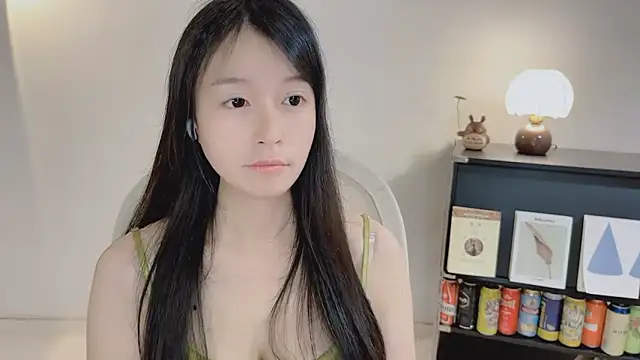 Onechestnut লাইভ XXX চ্যাট