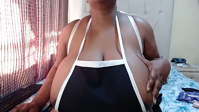 Chatroom XXX en direct de CHOCOLATEDARKBUSTYX