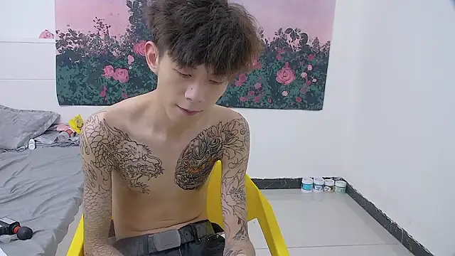 paofu-001's Live XXX Chat