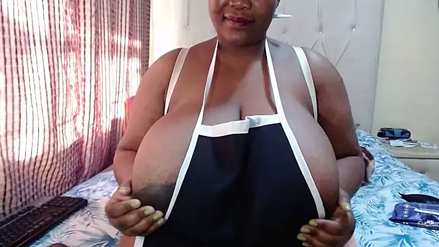 Chat XXX Live CHOCOLATEDARKBUSTYX