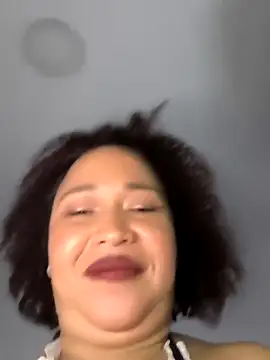 Chat +18 de debboraWagner ao vivo