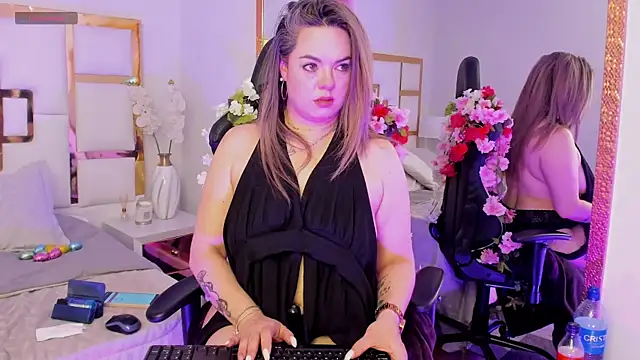 Chat XXX en directo de AvaMiia