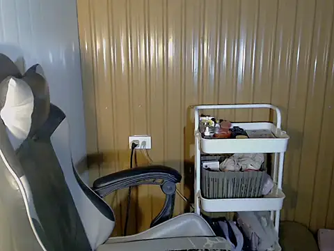 Show de urcurlydiva na webcam