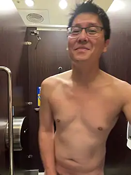 maxime0928 Show in webcam