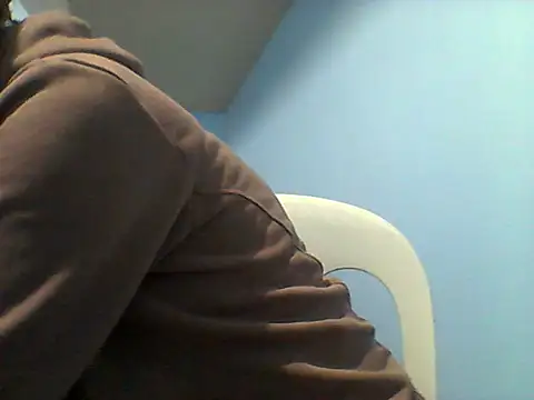 CreamyHotPussy4u 现场XXX聊天