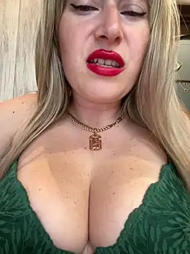 Kittenforyou's Webcam Show