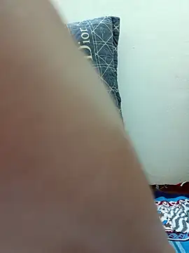 Dumani99 Adlı Modelin Canlı XXX Sohbeti