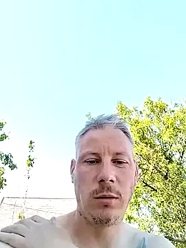 Userandmmm webcam show