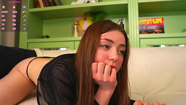 LindaFarm's Live XXX Chat