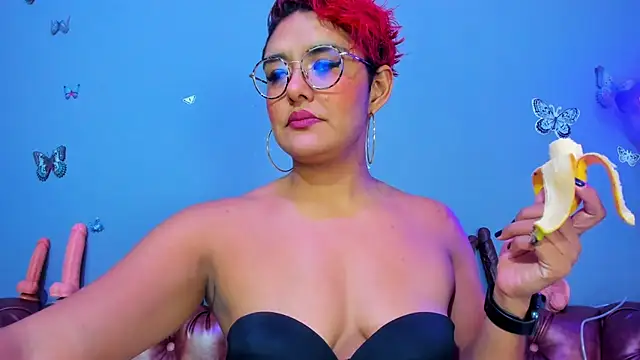 دردشة Kaira_mosse الجنسية المباشرة