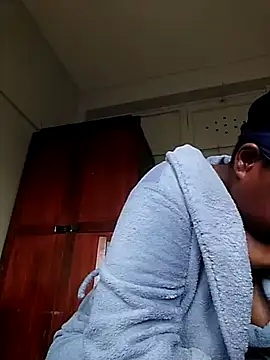 Онлайн чат XXX AcetousAbb